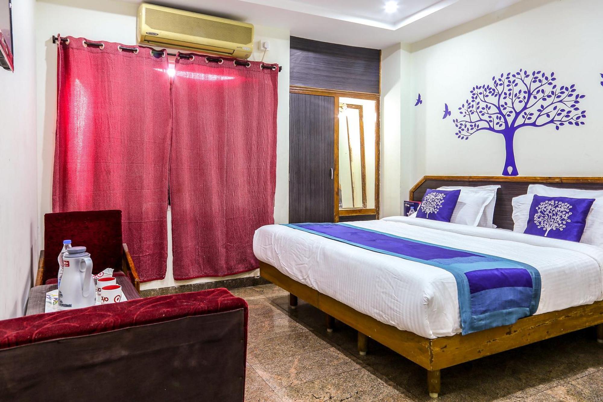 ホテル Collection O Poojith Residency ティルパティ エクステリア 写真